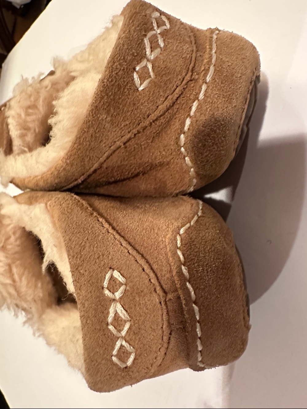 UGG Chestnut Suede Shearling Moccasin Slippers - Warm Lined - Picture 3 of 4